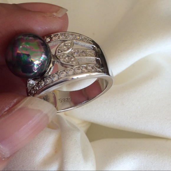 Sterling Silver Rainbow Black Pearl Ring - Picture 5 of 12